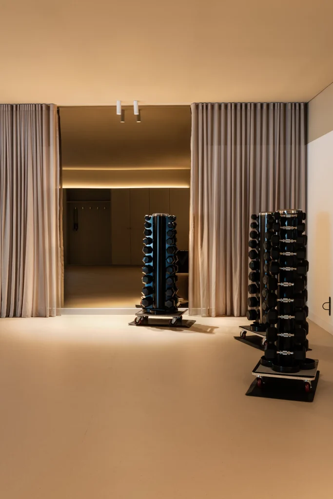 glow circuit by alldin - perth fit out 00001 Commercial Fit-Out - Glow circuit by Alldin