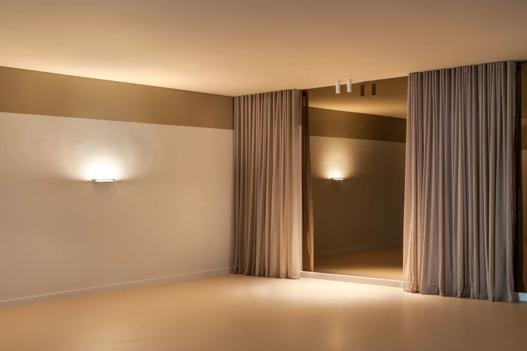 glow circuit by alldin - perth fit out 00002 Commercial Fit-Out - Glow circuit by Alldin